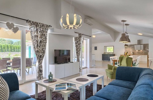 Sveta Nedelja Maison | Villa Lucia