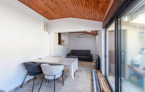 Le Rove Maison | Gorgeous Home In Le Rove With Wifi