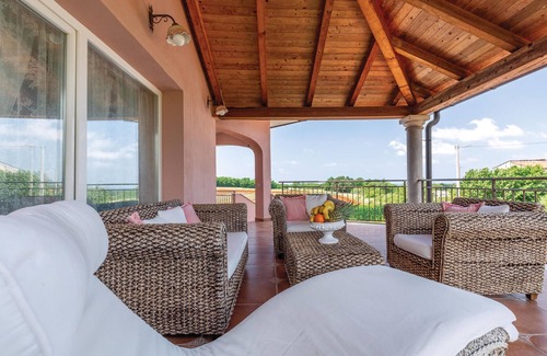 Rosini Maison | Superbe maison à Nova Vas
