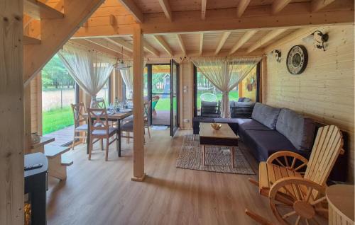 Miroszewo Maison | Gorgeous Home In Nowe Warpno With Sauna