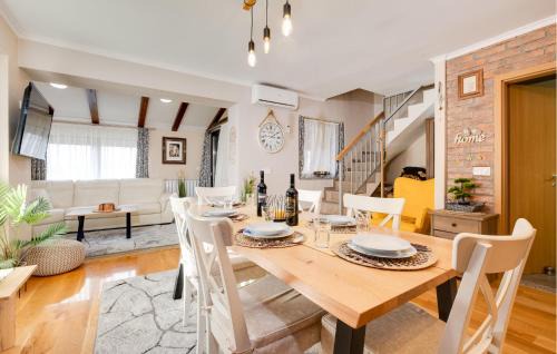 Breznik Plesivicki Maison | Gorgeous Home In Plesivica With Sauna