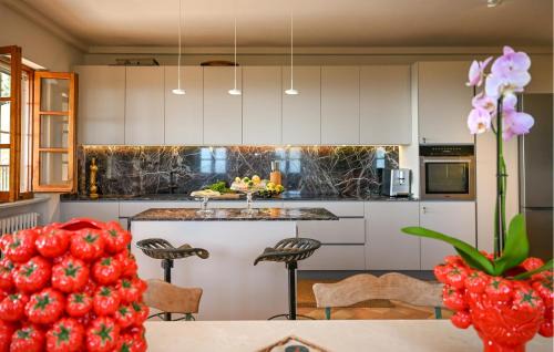Pietrasanta Maison | Gorgeous Home In Strettoia