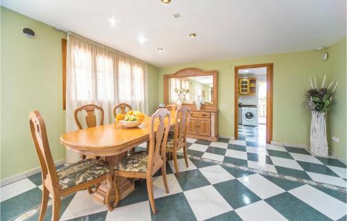 La Pobla de Vallbona Maison | Gorgeous Home In Urbanización La Sima