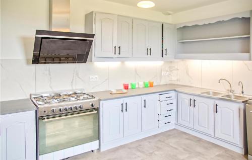 Ussel Maison | Gorgeous Home In Ussel With Wifi