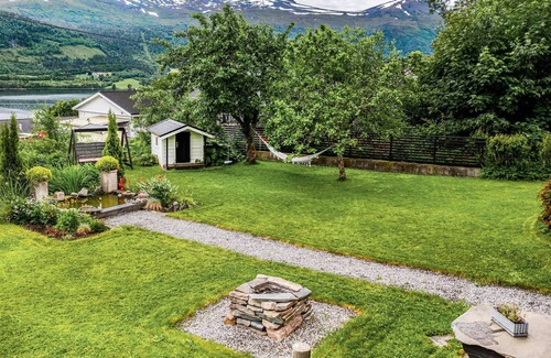Vestnes Maison | Superbe maison à Vestnes avec WiFi
