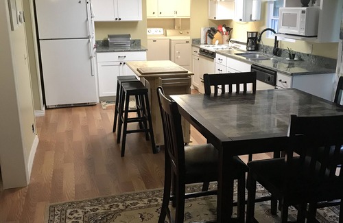 Thousand Island Park Maison | Gorgeous Inside -Wellesley Island