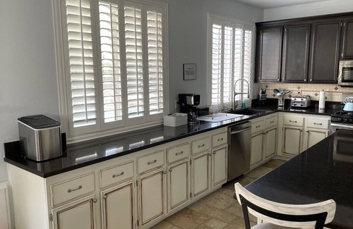 Gibson Springs Maison | Gorgeous Las Vegas/Henderson Home with Pool!!!