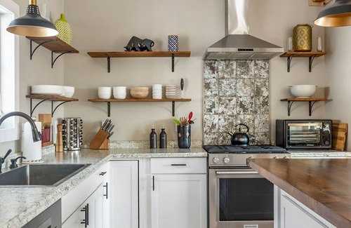 Millerton Autre | Gorgeous Luxury Farmhouse in the Hudson Valley New York