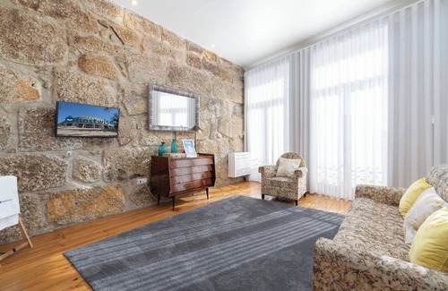 Lordelo do Ouro e Massarelos Appartement | Gorgeous Modern Flat w/ Balcony | Ace Location
