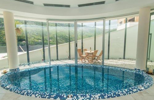 Donji Morinj Appartement | Gorgeous Morinj Resort