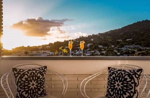 Port of Spain Villa | Gorgeous Mountain View Villa near city and beach