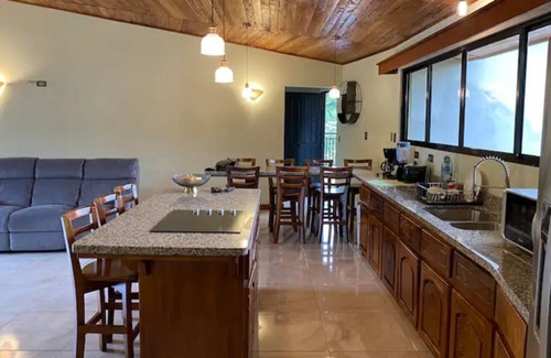 Sierra Maison | Gorgeous Mountain Home With Impressive Views!