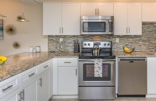 New Smyrna Beach Copropriété | Magnifique condo en bord de mer récemment rénové ~ Marchez jusqu'à Flagler Ave!