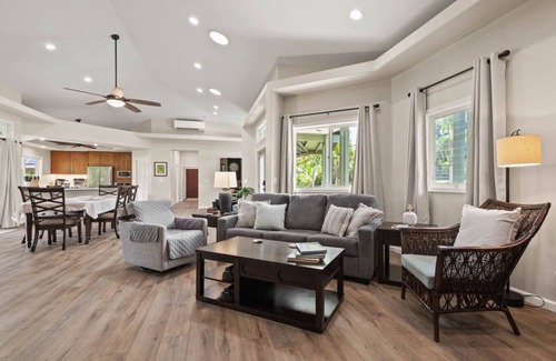 Kaneohe Maison | Gorgeous One-Of-A-Kind Kaneohe Country Estate