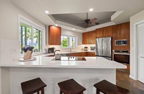 Kaneohe Maison | Gorgeous One-Of-A-Kind Kaneohe Country Estate