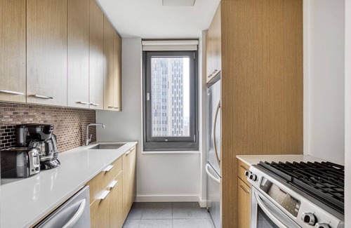 Tribeca Appartement | Gorgeous Tribeca 2BR w/ Amazing city views + Gym by Blueground