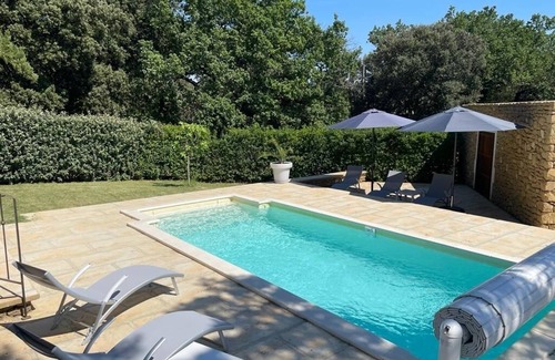 Grignan Villa | Villa avec piscines privées intérieure et piscine extérieure Gite Les Aiguiers
