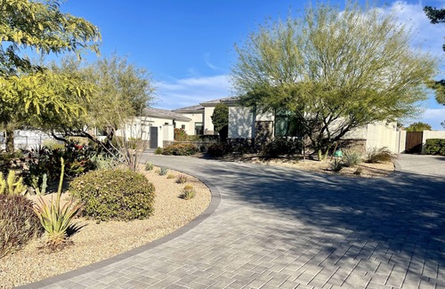 Paradise Valley Village Maison | Gorgeous, Well Appointed Modern Home in Prime Location