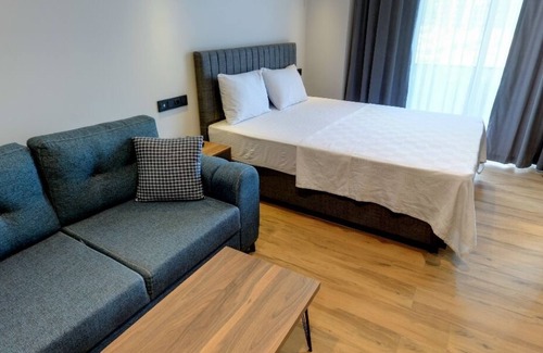 Nilufer Hôtel | Gorukle Alpas Yasam Hotel