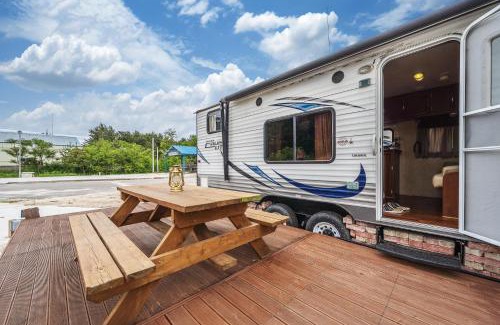 Sokcho Maison | Goseong Jjun Camping Pension