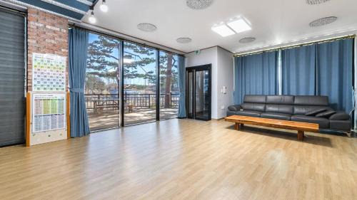 Sokcho Maison | Goseong Pinetree Pension