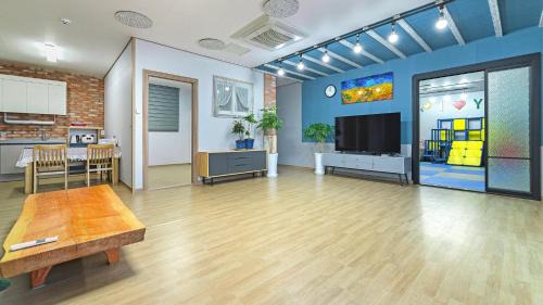 Sokcho Maison | Goseong Pinetree Pension