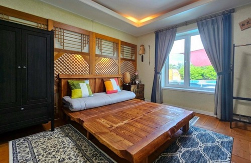 Sokcho Maison | Goseong Rozelle Pension