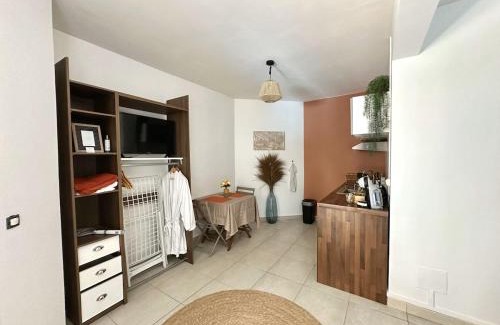 Dampierre Appartement | Gosier en douceur avec détente entre mer, piscine et soleil
