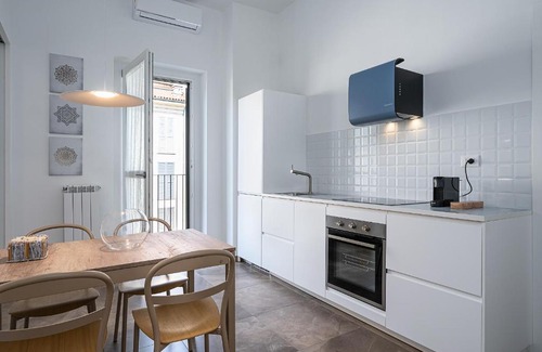 Porta Romana Appartement | Gottardo Apt (Corso San Gottardo/Navigli)