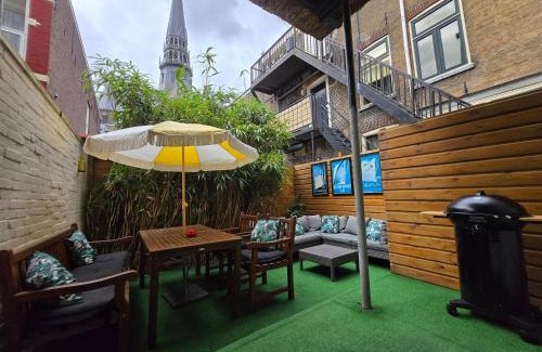 Gouda Appartement | Gouda city center apartment with private garden and 2 bicycles