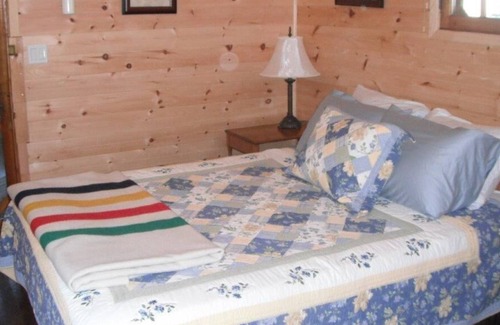 Gaspe Cabine | Gourmet Salmon Club Cabin 2