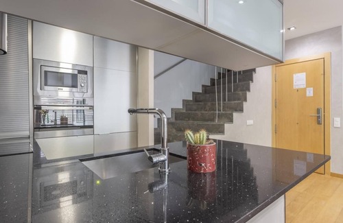 la Vila de Gracia Appartement | Gràcia : Terrasse privée et piscine, 6 personnes