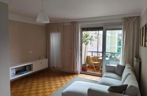 Klagenfurt am Woerthersee Appartement | Grünerbalkon Ferienappartement