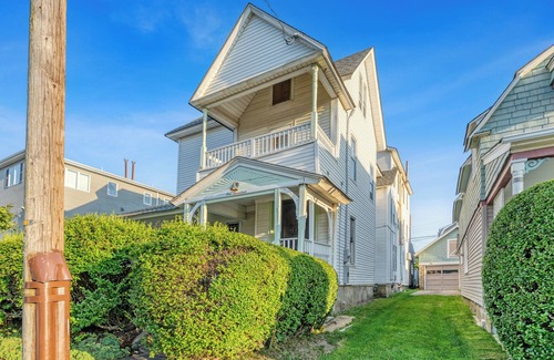 Bradley Beach Maison | Grace by the Sea (Whole House)
