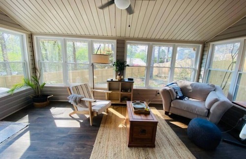 Westover Maison | Grace Lodge Minutes from Fort Bragg
