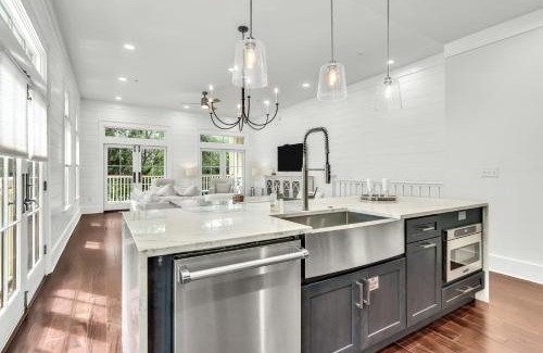 Beach District Maison | Grace Place