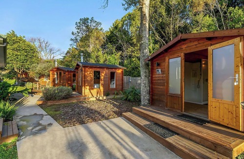 Otaki Maison | Grace Whenua Chalets (up to 20 ppl)