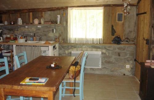 La Lechere Maison | Gragny Authentique Maison Montagne