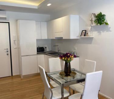 Chinatown Appartement | Gramsci 2 - Cozy Apartment near Sempione Park!