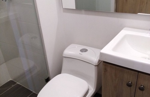 Guatape Maison | Gran apartamento en plaza principal