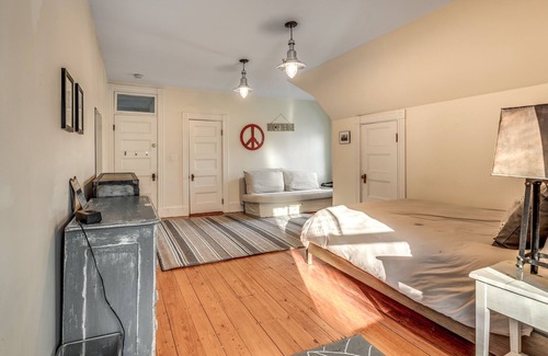 Newton Corner Maison | Grande maison de 6 chambres près de Boston pour 14 personnes et plus avec parking gratuit