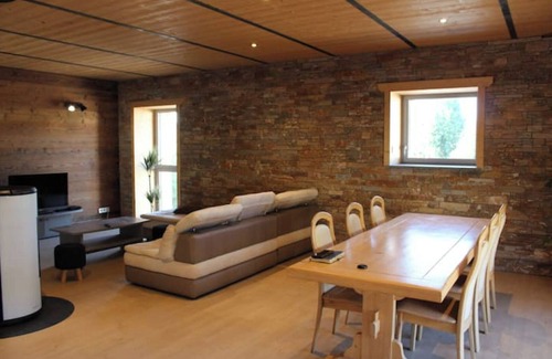 Orchamps-Vennes Maison | grand et bel appartement au cœur du haut-Doubs