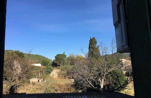 Tuchan Appartement | Grand Appartement 6 pers,lumineux,avec terrasse Sud de France