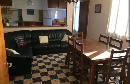 Tuchan Appartement | Grand Appartement 6 pers,lumineux,avec terrasse Sud de France