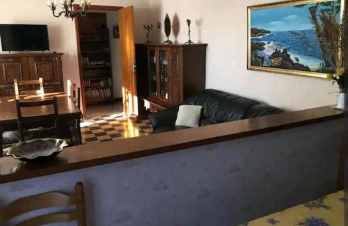 Tuchan Appartement | Grand Appartement 6 pers,lumineux,avec terrasse Sud de France