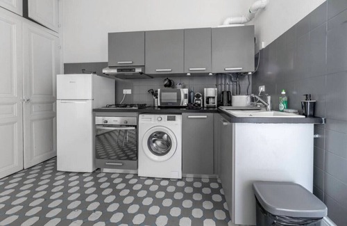 Champ-Capelet Appartement | Grand appartement avec terrasse, rdc, pkg gratuit