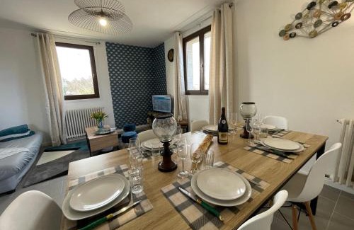 Gennes-Val-de-Loire Appartement | Grand appartement en vallée de la loire
