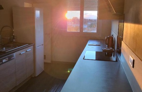 Vauvert Appartement | Grand appartement moderne et calme