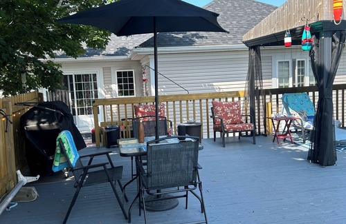 Grand Barachois Appartement | Grand-Barachois 2 bdrm suite * w/pool * on coast road between Shediac/Cap Pele