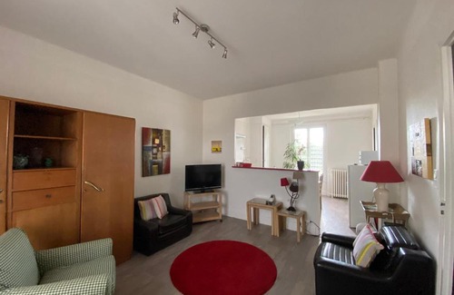 Bellerive-sur-Allier Appartement | GRAND F3 2 Ch CALME CONFORT PARKING RIVE GAUCHE CREPS HIPPODROME GOLF